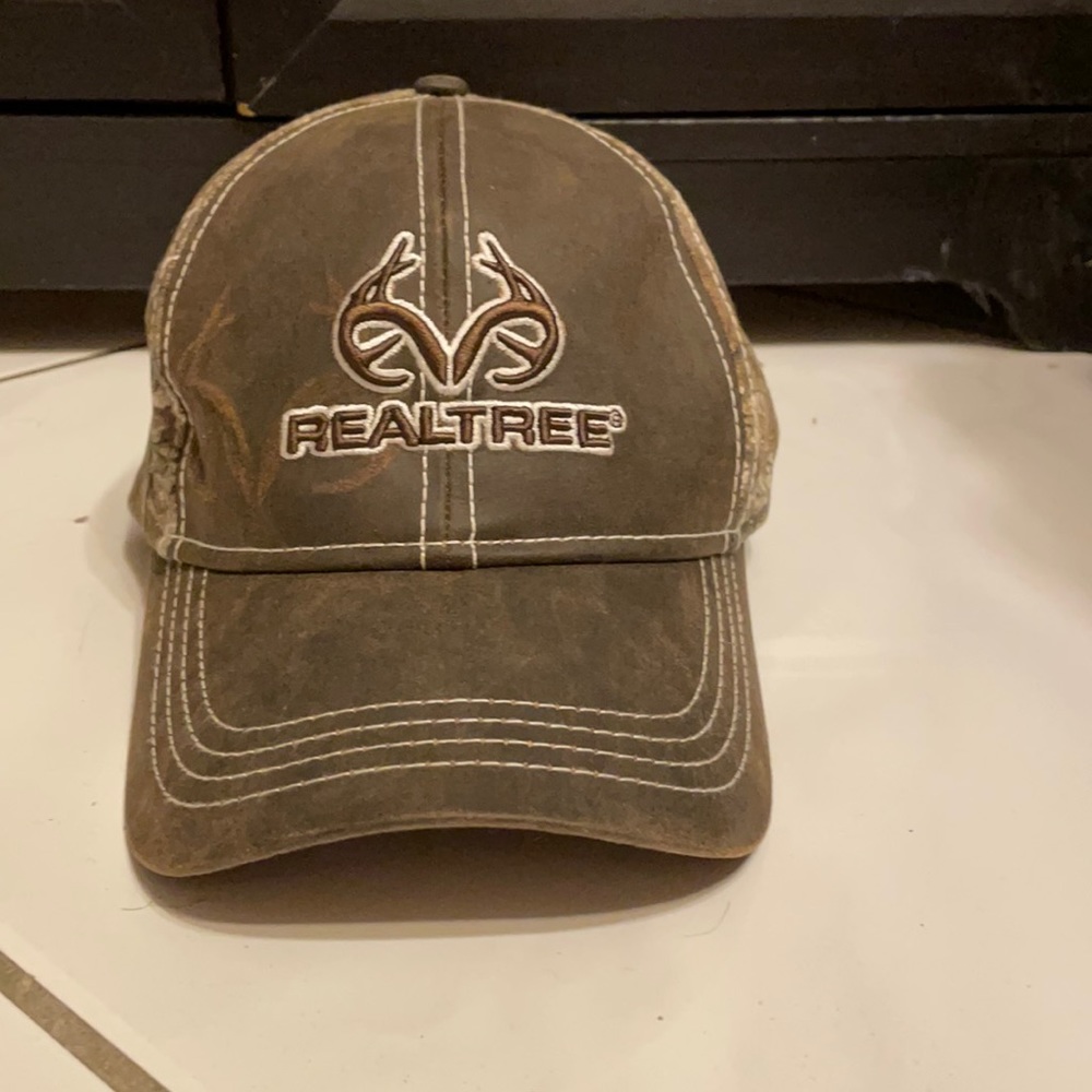 Real tree cap without use